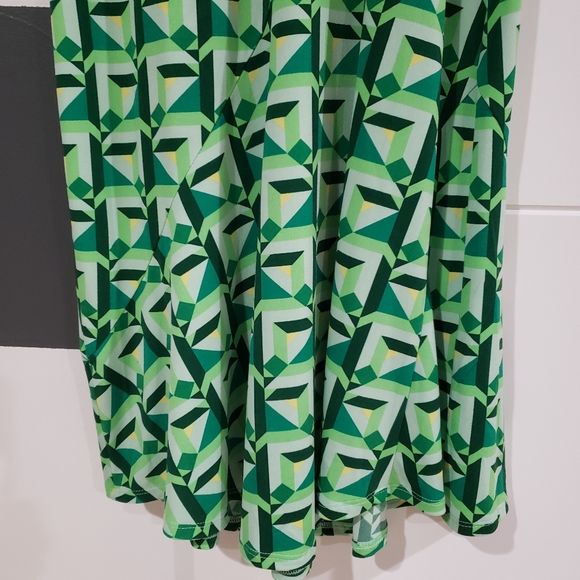 BNWT DONNA MORGAN dynamic geometric mint green beauty (2) - Picture 6 of 8